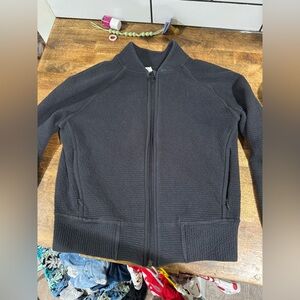 Lululemon on repeat bomber